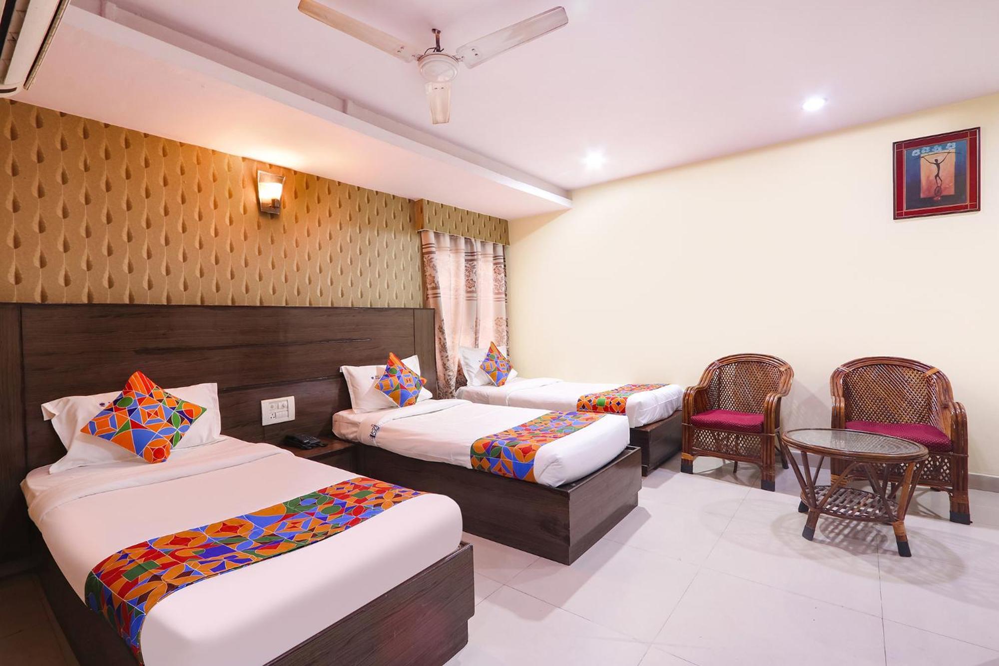 Fabhotel Royal Residency II - Nr Lakdikapul Metro Station Hyderabad Eksteriør billede