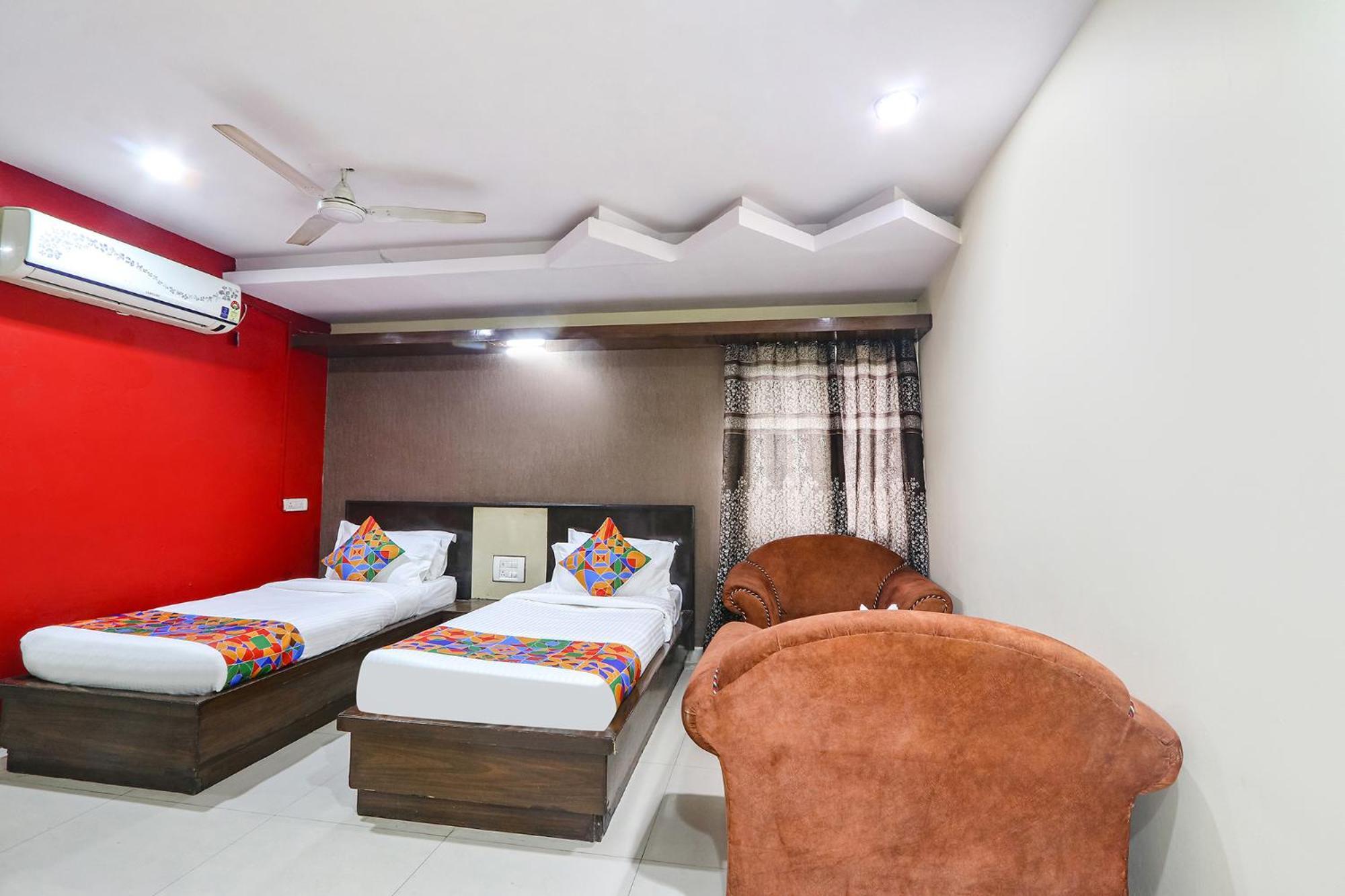 Fabhotel Royal Residency II - Nr Lakdikapul Metro Station Hyderabad Eksteriør billede