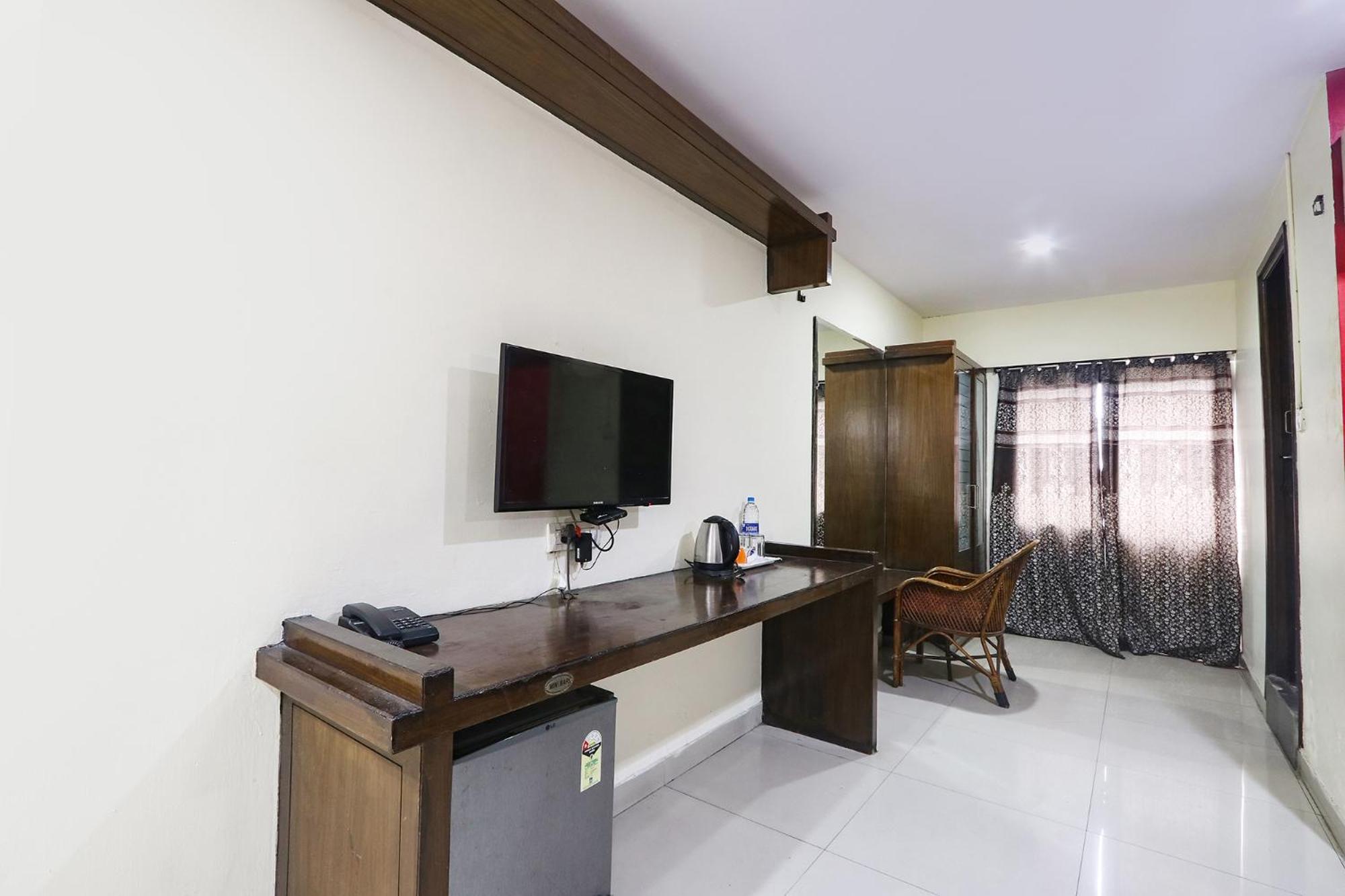 Fabhotel Royal Residency II - Nr Lakdikapul Metro Station Hyderabad Eksteriør billede