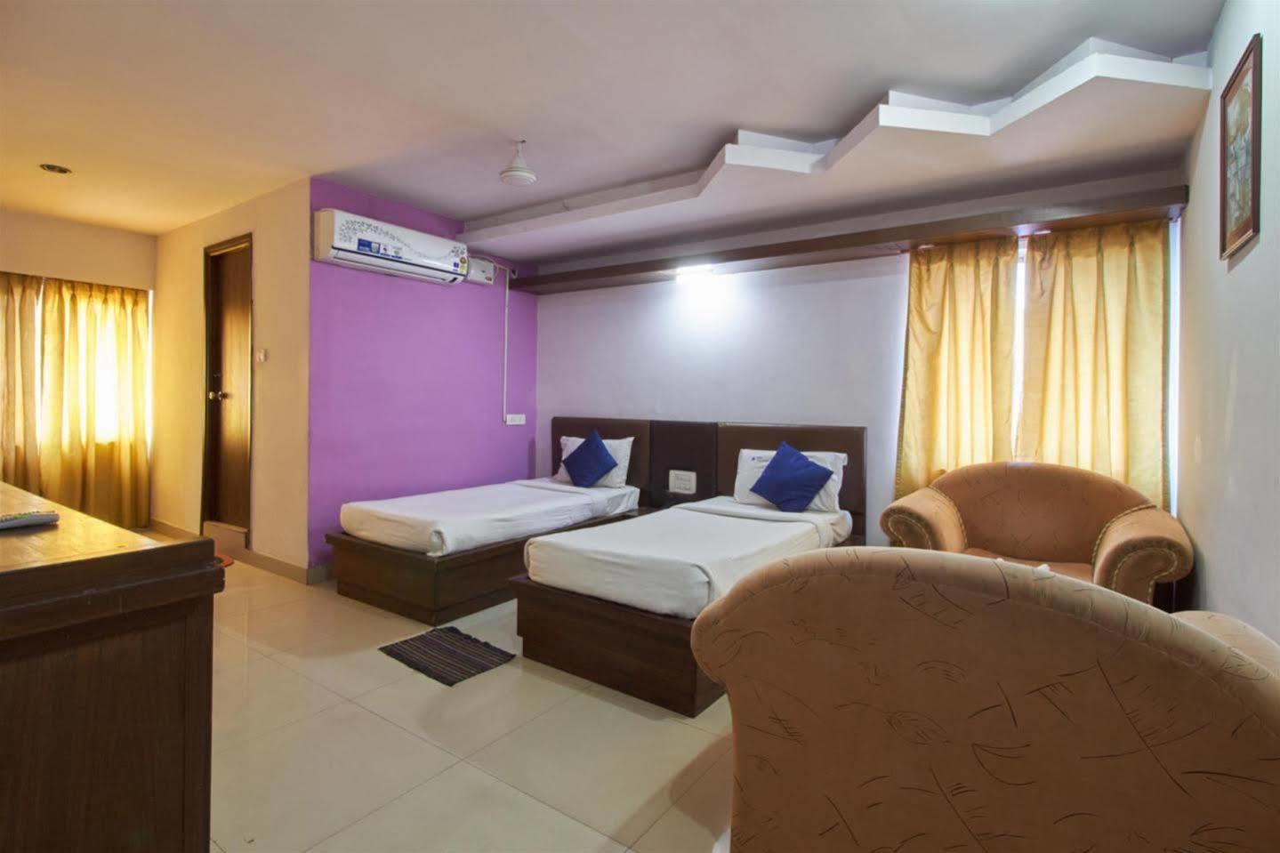 Fabhotel Royal Residency II - Nr Lakdikapul Metro Station Hyderabad Eksteriør billede